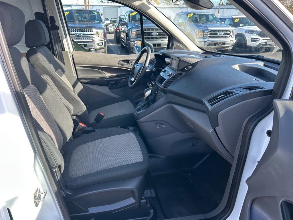 Used 2023 Ford Transit Connect XL image 15