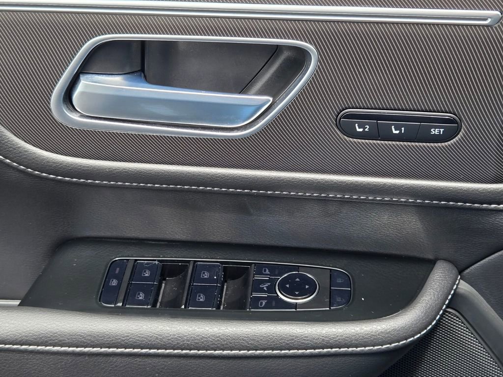 Certified 2025 INFINITI QX80 Pure image 28