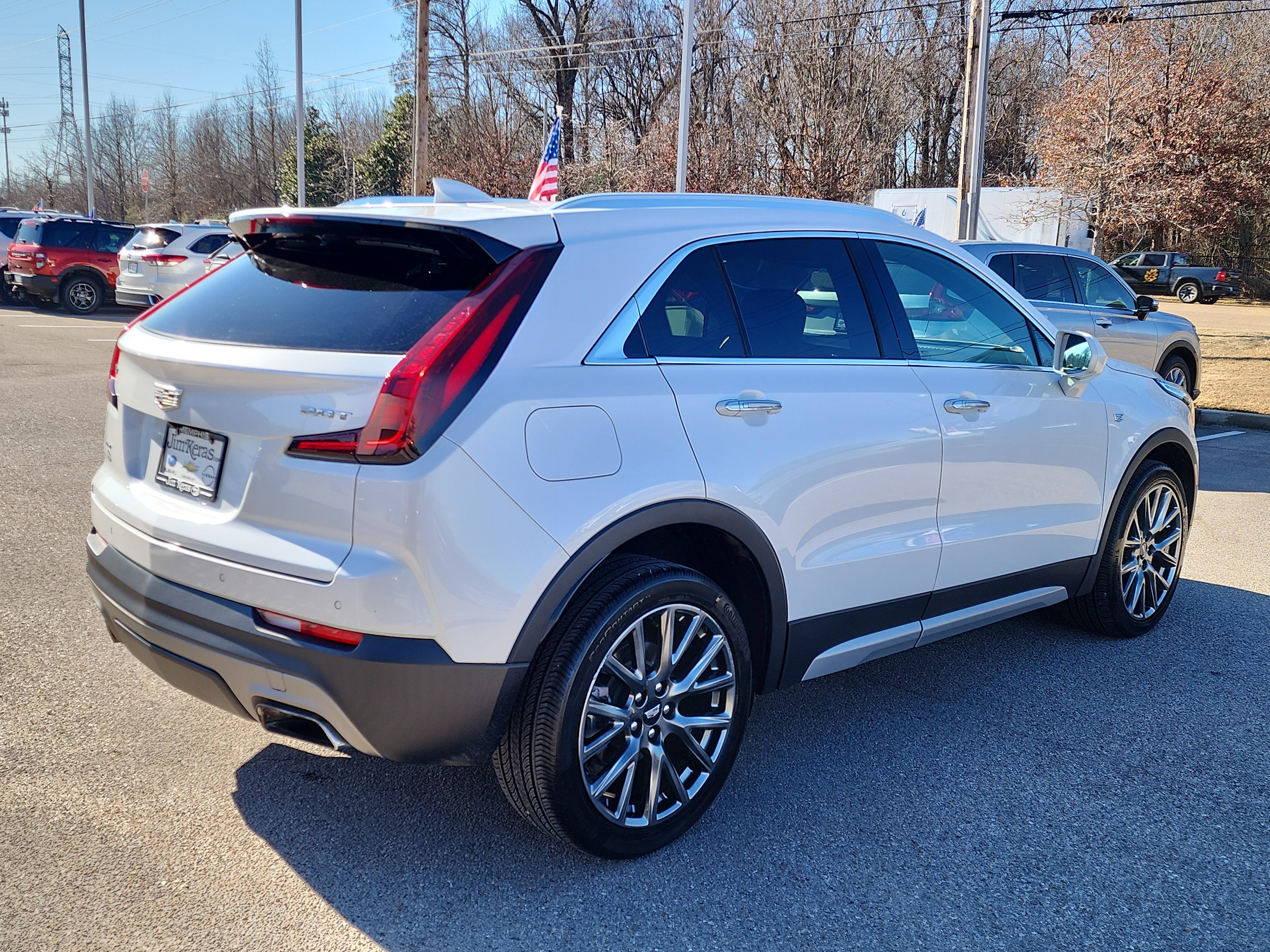 Used 2019 Cadillac XT4 Premium Luxury w/ Cold Weather Package image 3