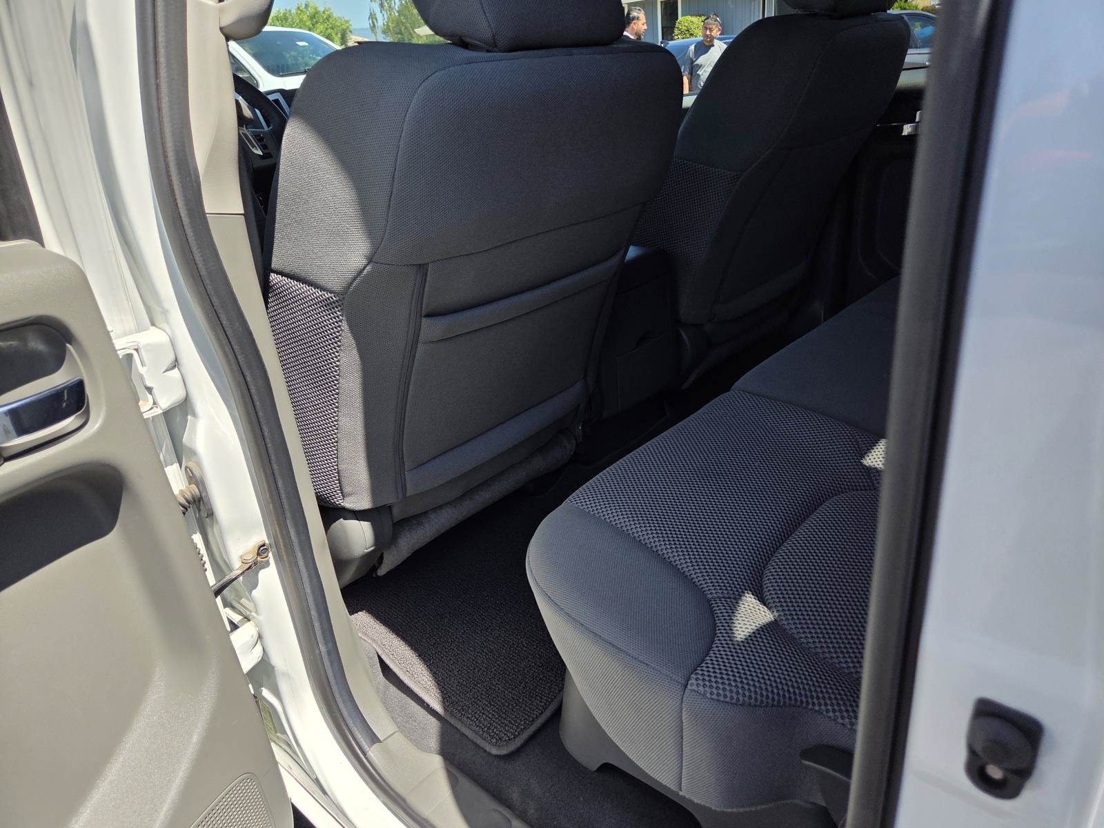Used 2019 Nissan Frontier SV w/ Value Truck Package RWD image 14