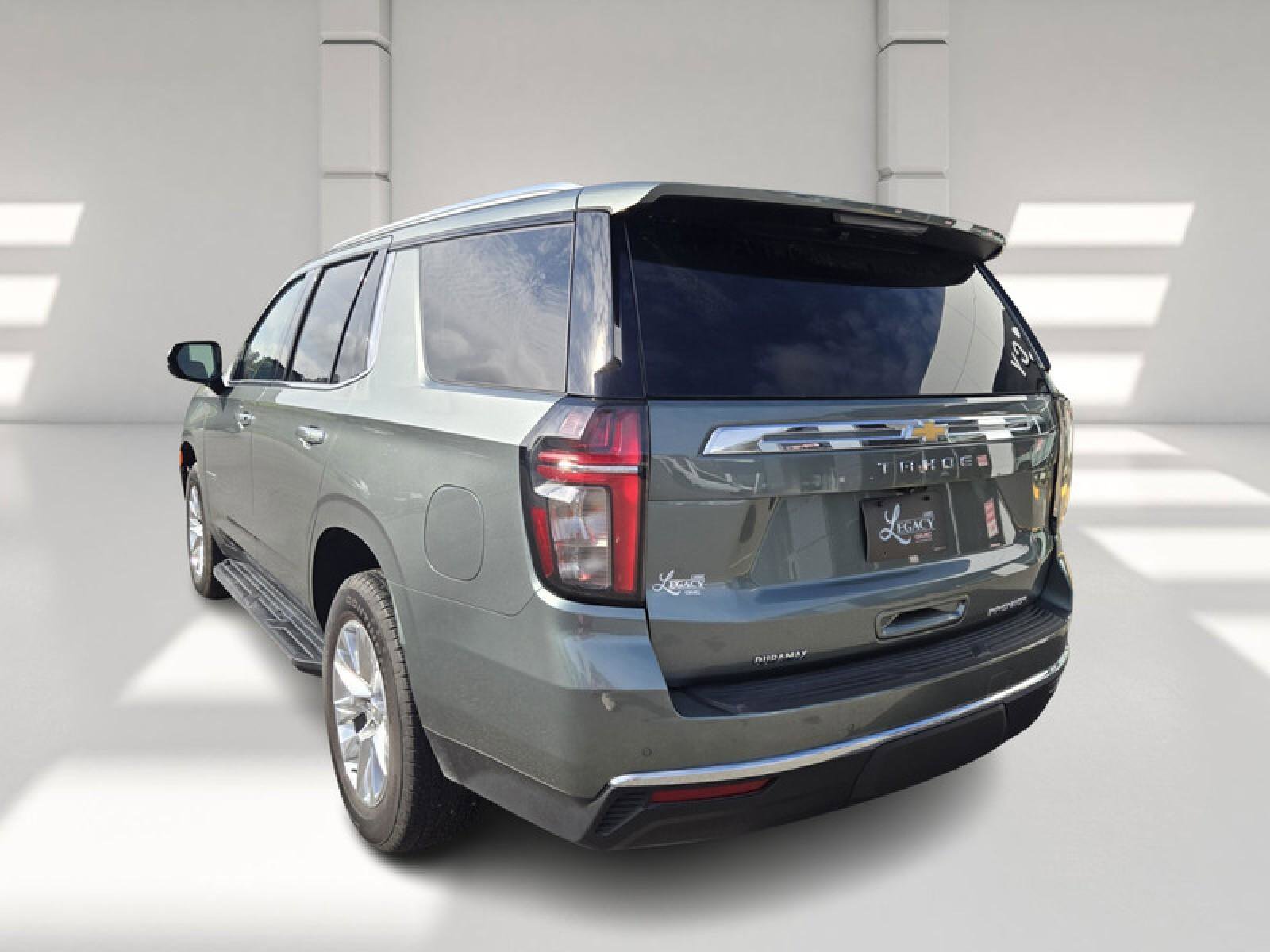 Used 2024 Chevrolet Tahoe Premier image 5