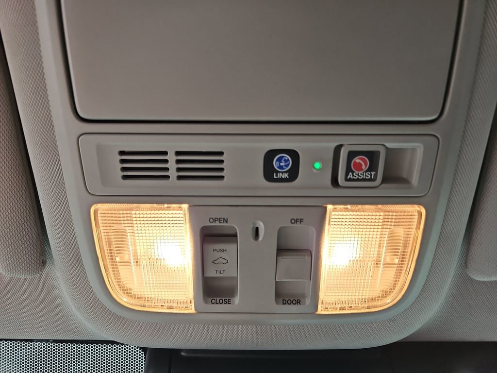 Used 2022 Honda Accord Touring image 22