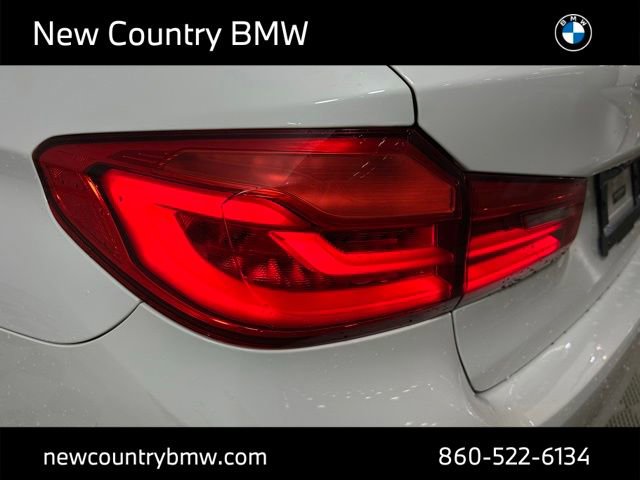 Used 2019 BMW 530e xDrive AWD/4WD image 26