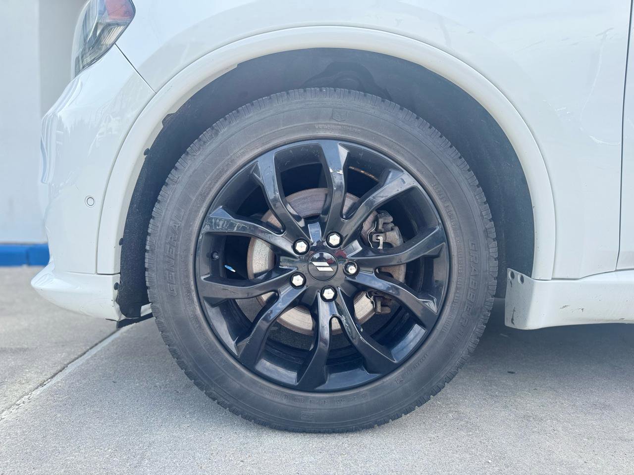 Used 2019 Dodge Durango R/T w/ Blacktop Package AWD/4WD image 21