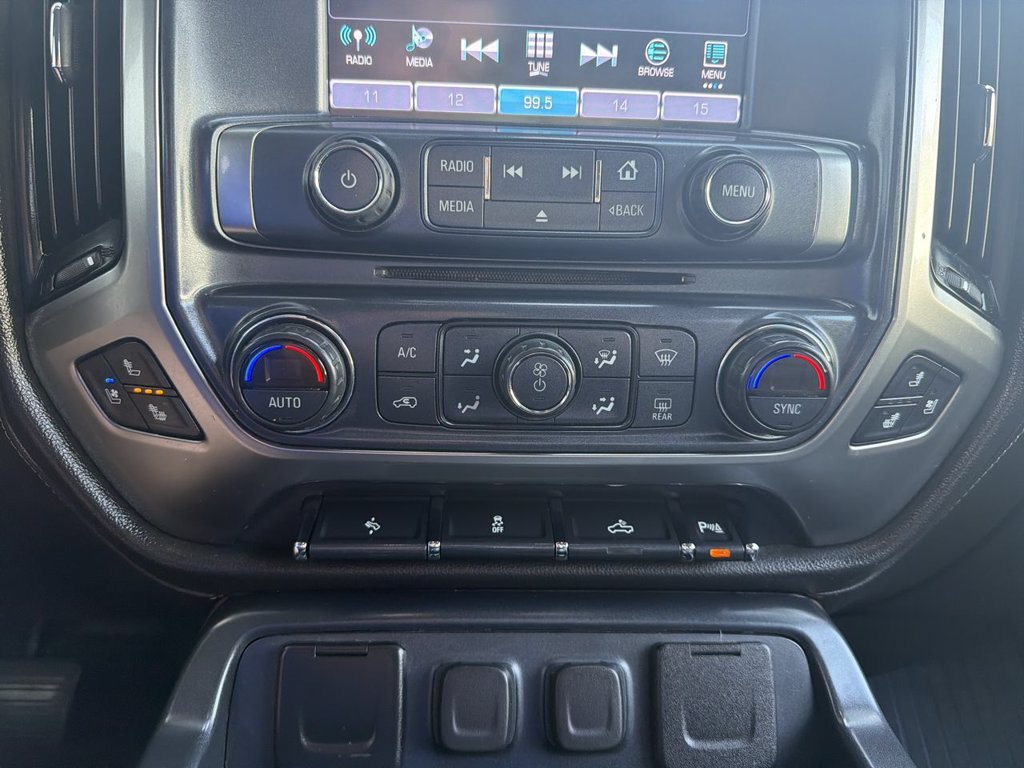Used 2018 Chevrolet Silverado 1500 LTZ w/ Sport Package AWD/4WD image 19
