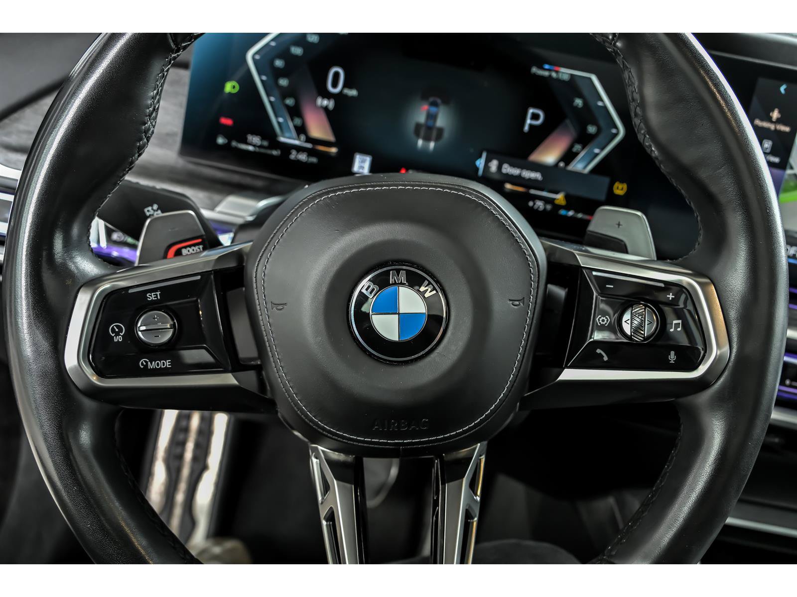 Used 2023 BMW 760i xDrive AWD/4WD image 17