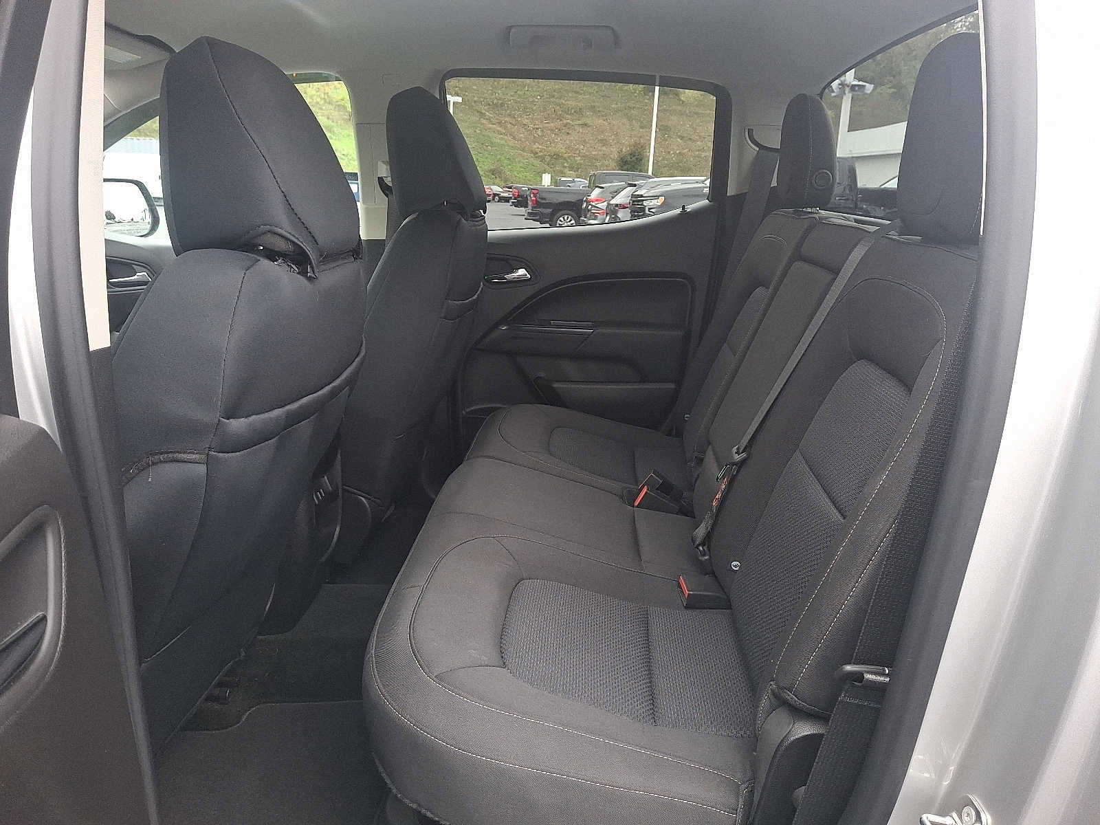 Used 2018 Chevrolet Colorado LT image 10