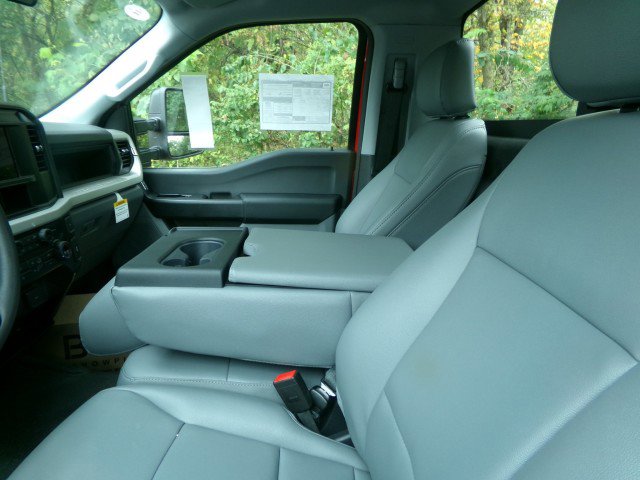 New 2026 Ford F250 XL image 7