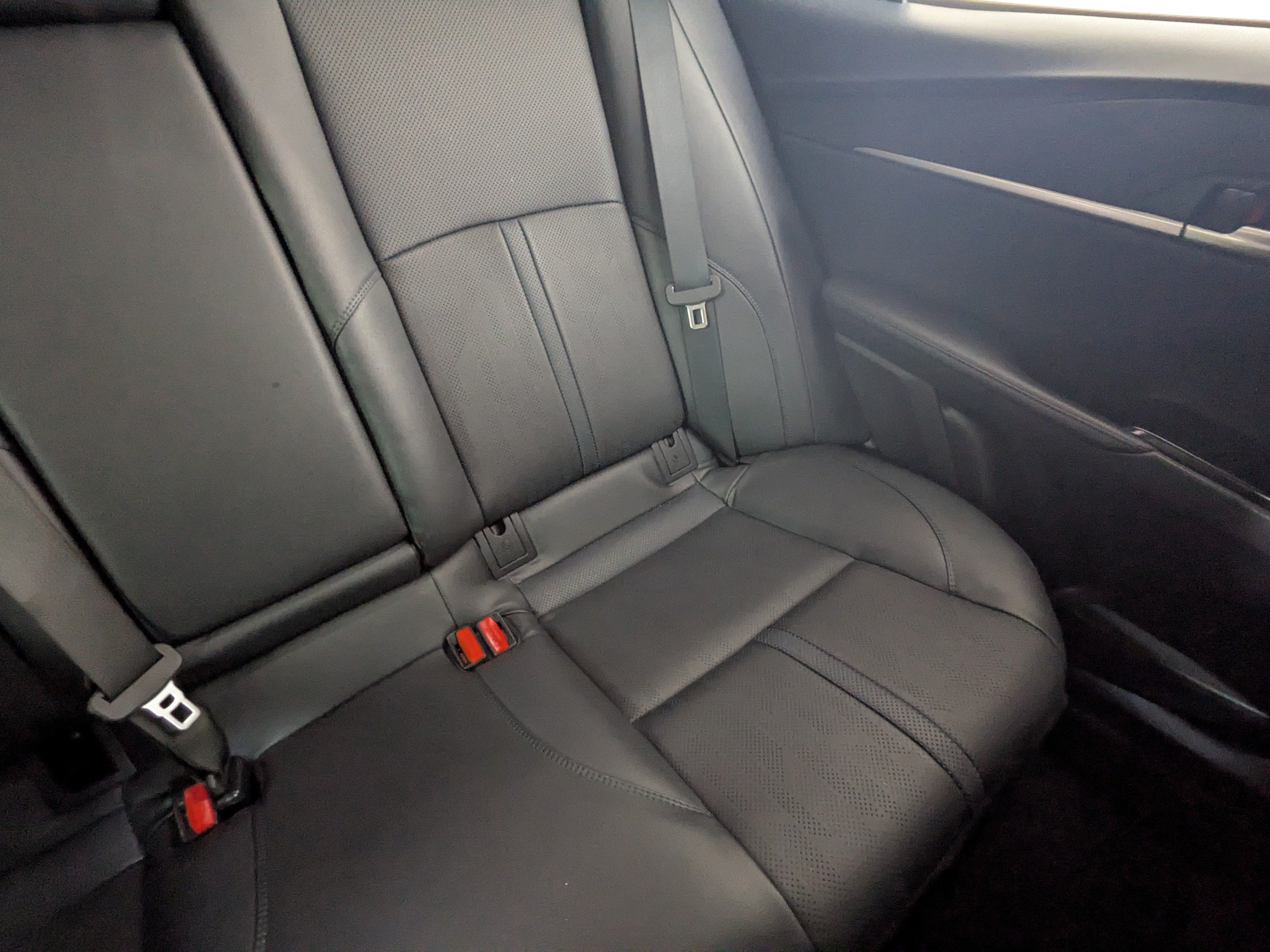 Used 2025 Toyota Camry XSE FWD image 14