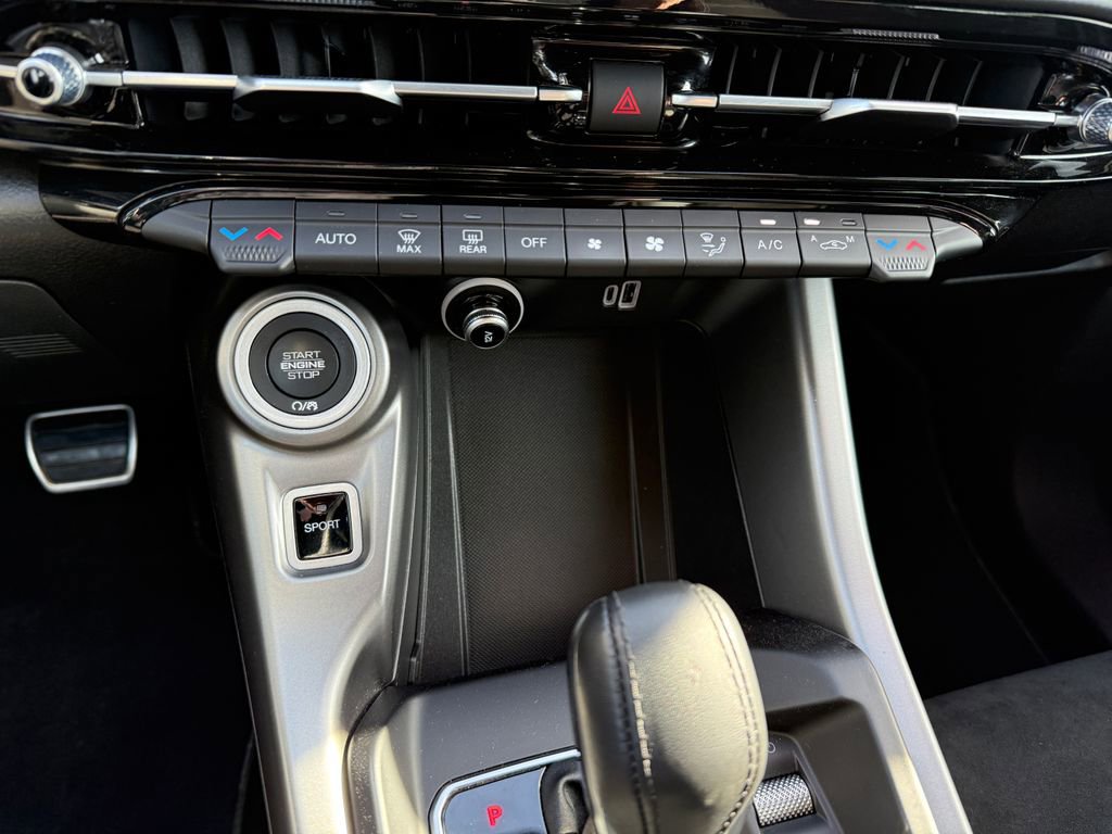 Used 2024 Dodge Hornet R/T image 32