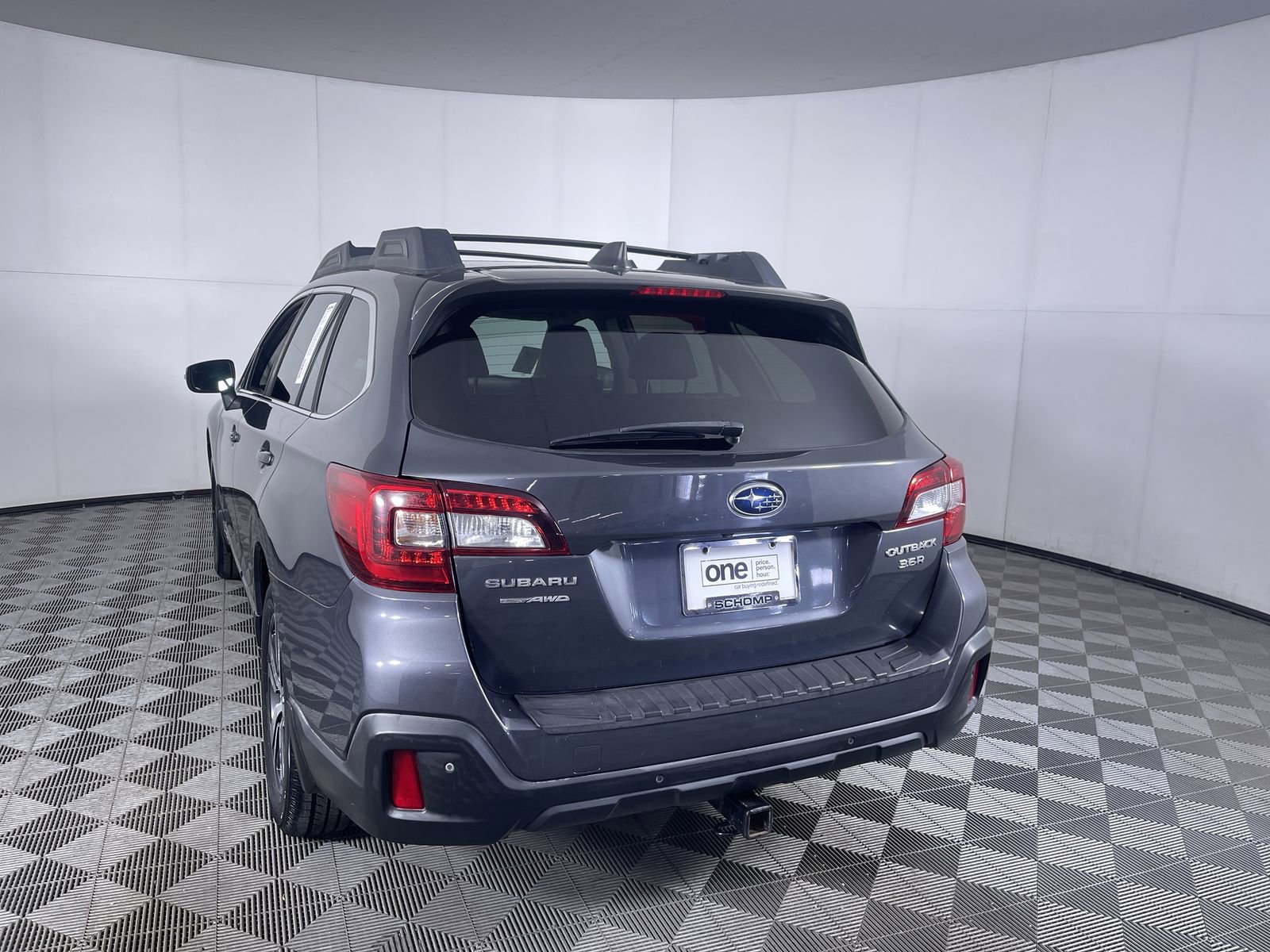Used 2018 Subaru Outback 3.6R Limited AWD/4WD image 24