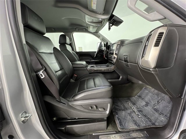 Used 2015 GMC Sierra 2500 Denali w/ Duramax Plus Package image 27