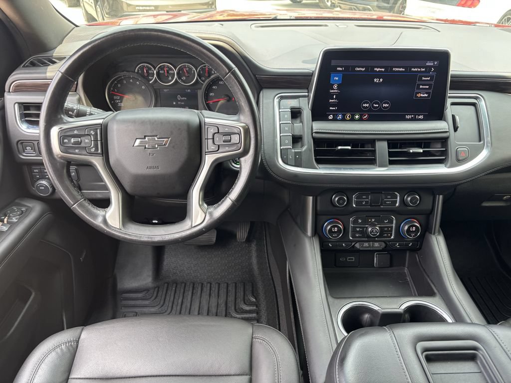 Used 2021 Chevrolet Tahoe Z71 w/ Luxury Package AWD/4WD image 9