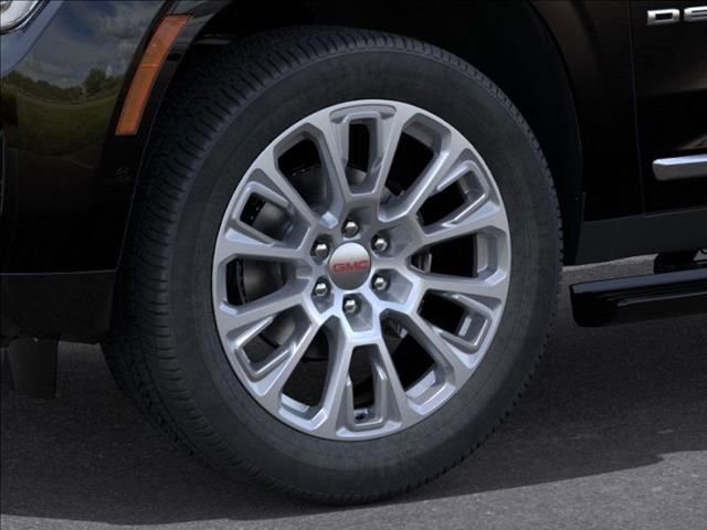New 2026 GMC Yukon XL Denali w/ Denali Reserve Package image 9