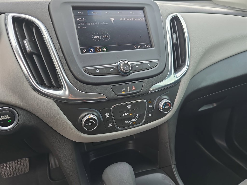 Used 2022 Chevrolet Equinox LS w/ LS Convenience Package image 19