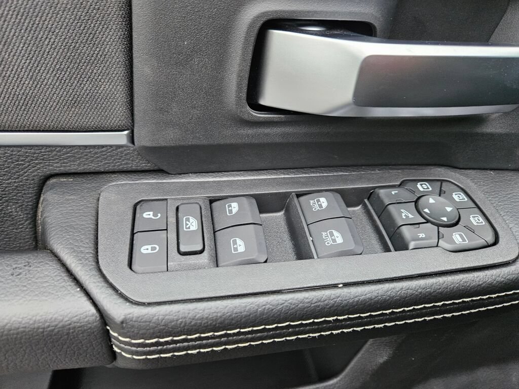 New 2026 RAM 2500 Big Horn AWD/4WD image 17