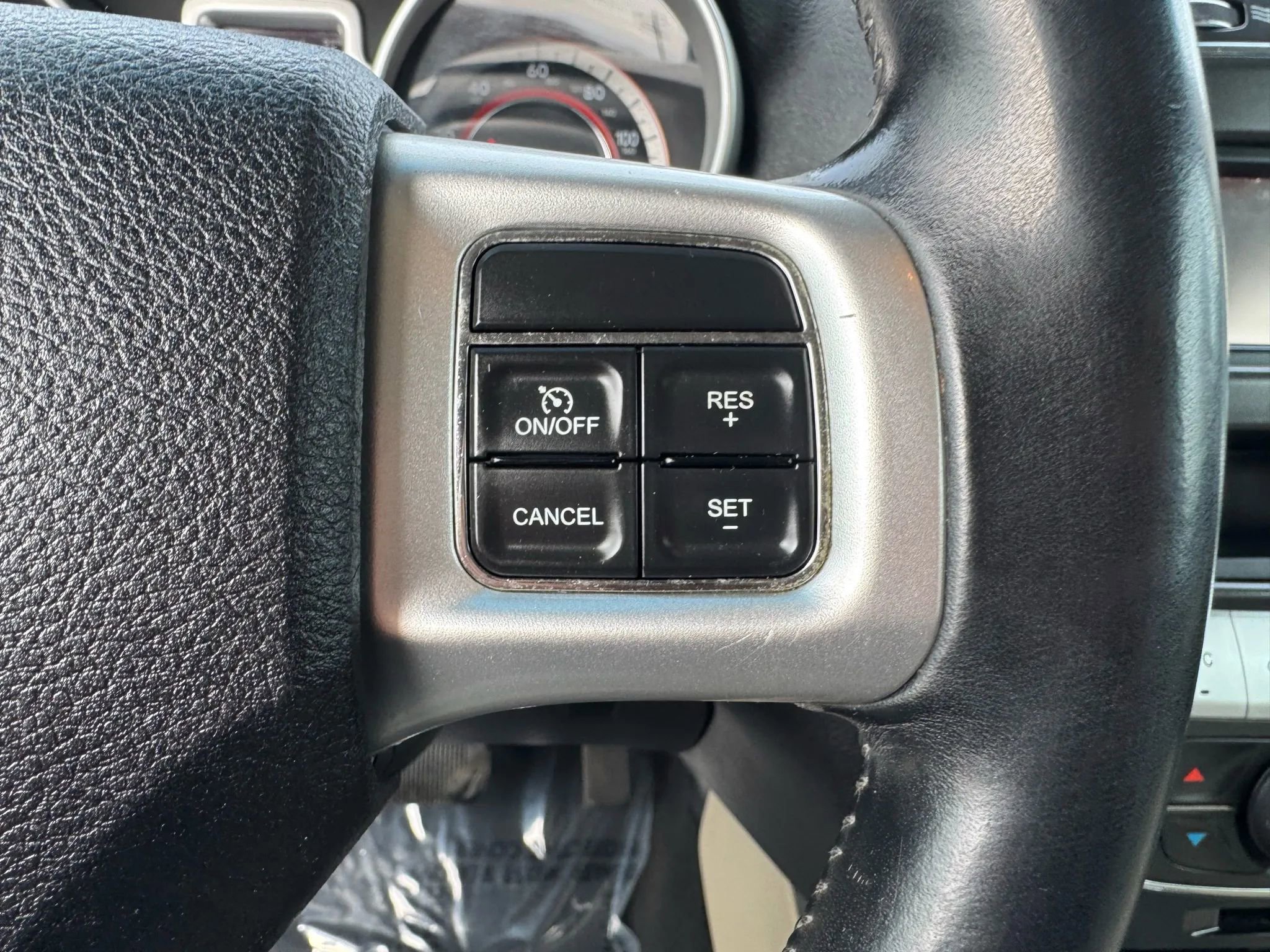 Used 2012 Dodge Journey American Value Package w/ Flexible Seating Group image 17