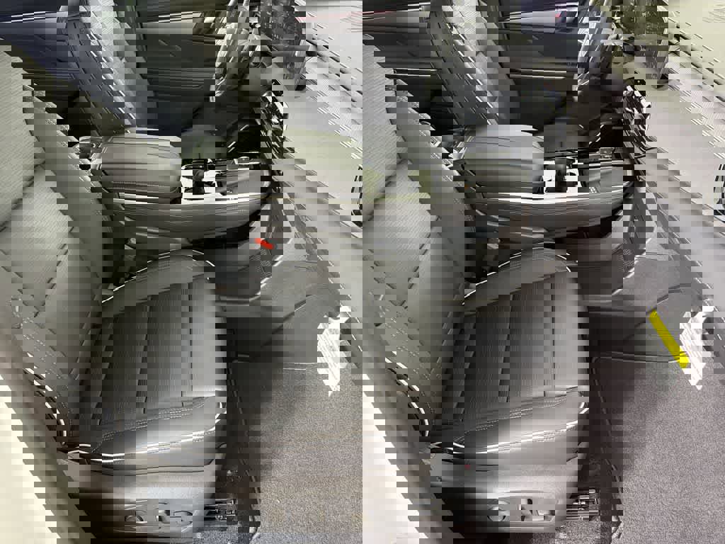 New 2026 Buick Enclave Sport Touring w/ Power Package image 21