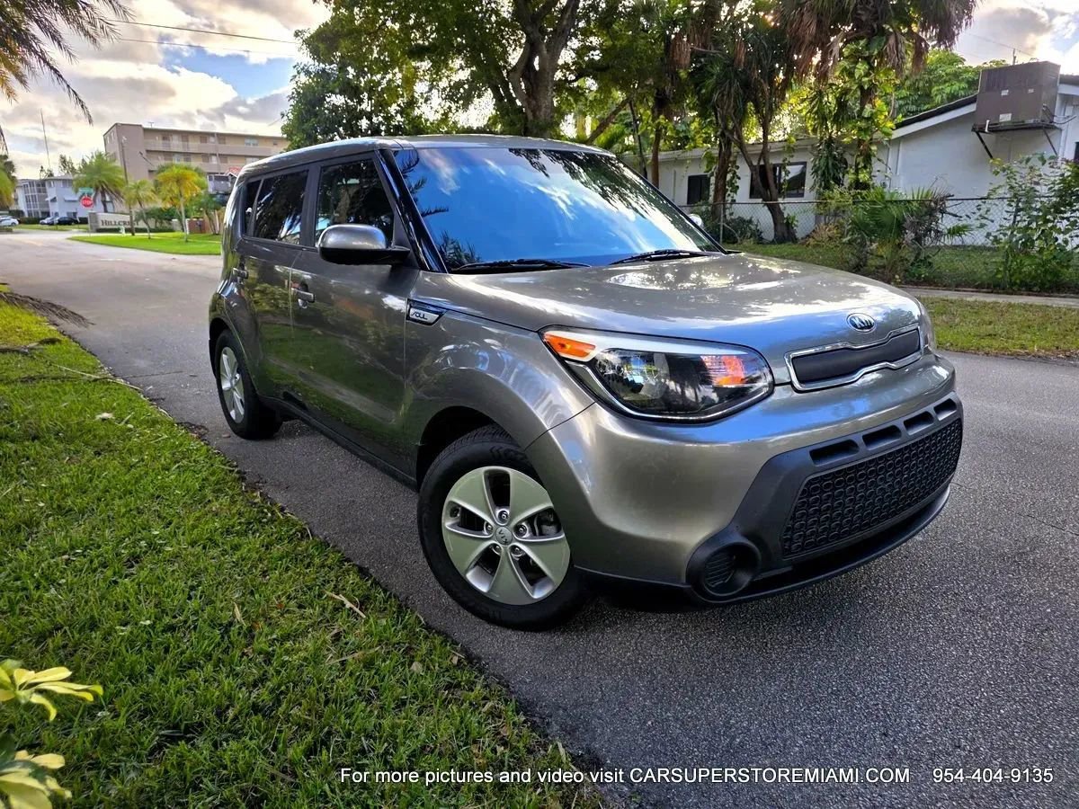 Used 2015 Kia Soul EV FWD image 14