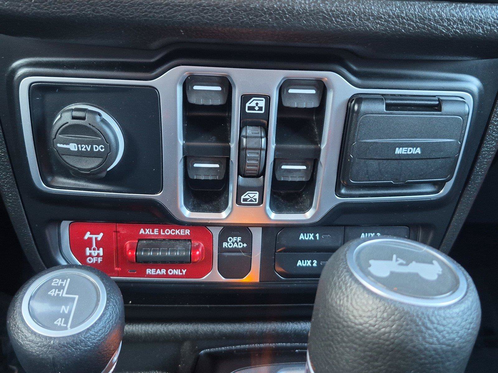 Certified 2025 Jeep Wrangler Unlimited Sport AWD/4WD image 29