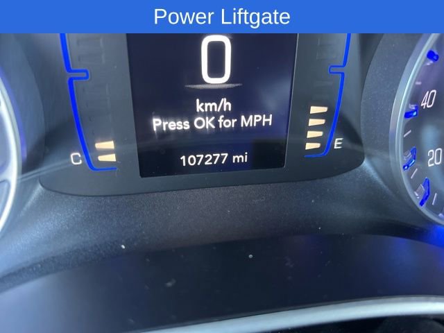 Used 2020 Chrysler Pacifica Touring-L w/ Tire & Wheel Group image 11