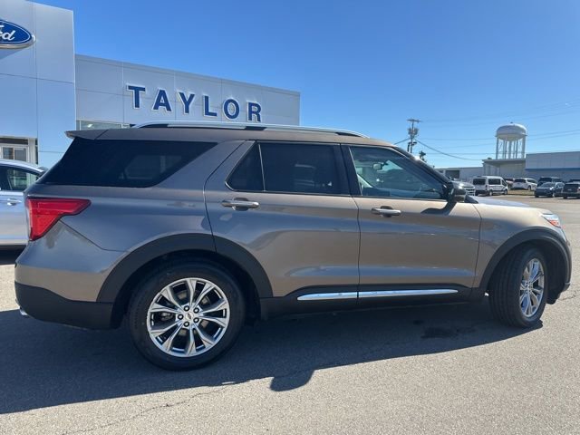 Used 2021 Ford Explorer Limited w/ Equipment Group 301A image 16