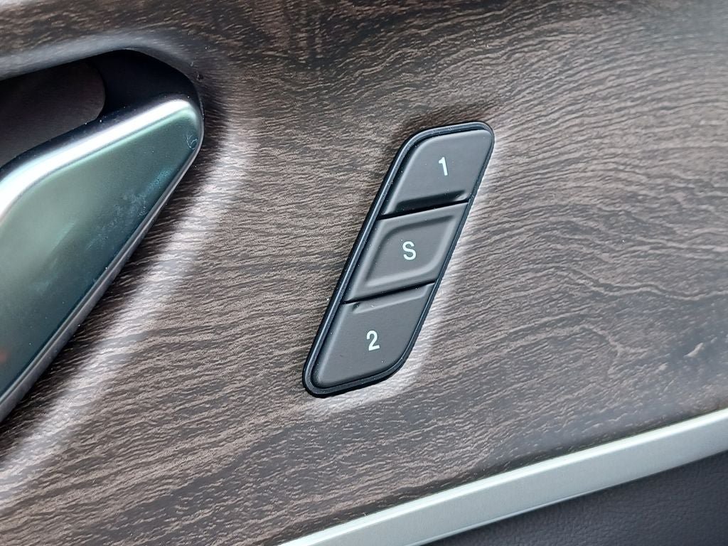 New 2026 Jeep Grand Cherokee Limited AWD/4WD image 9