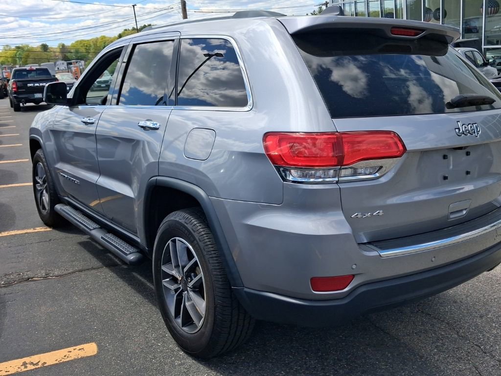 Used 2019 Jeep Grand Cherokee Limited AWD/4WD image 10