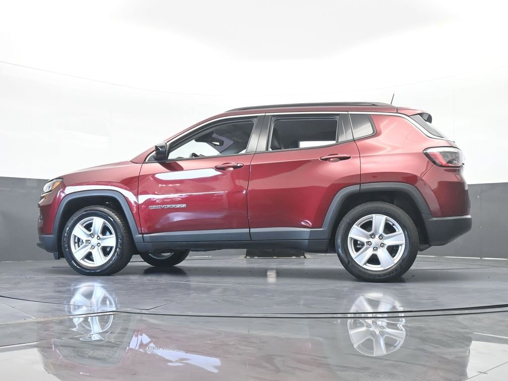 Used 2022 Jeep Compass Latitude image 52