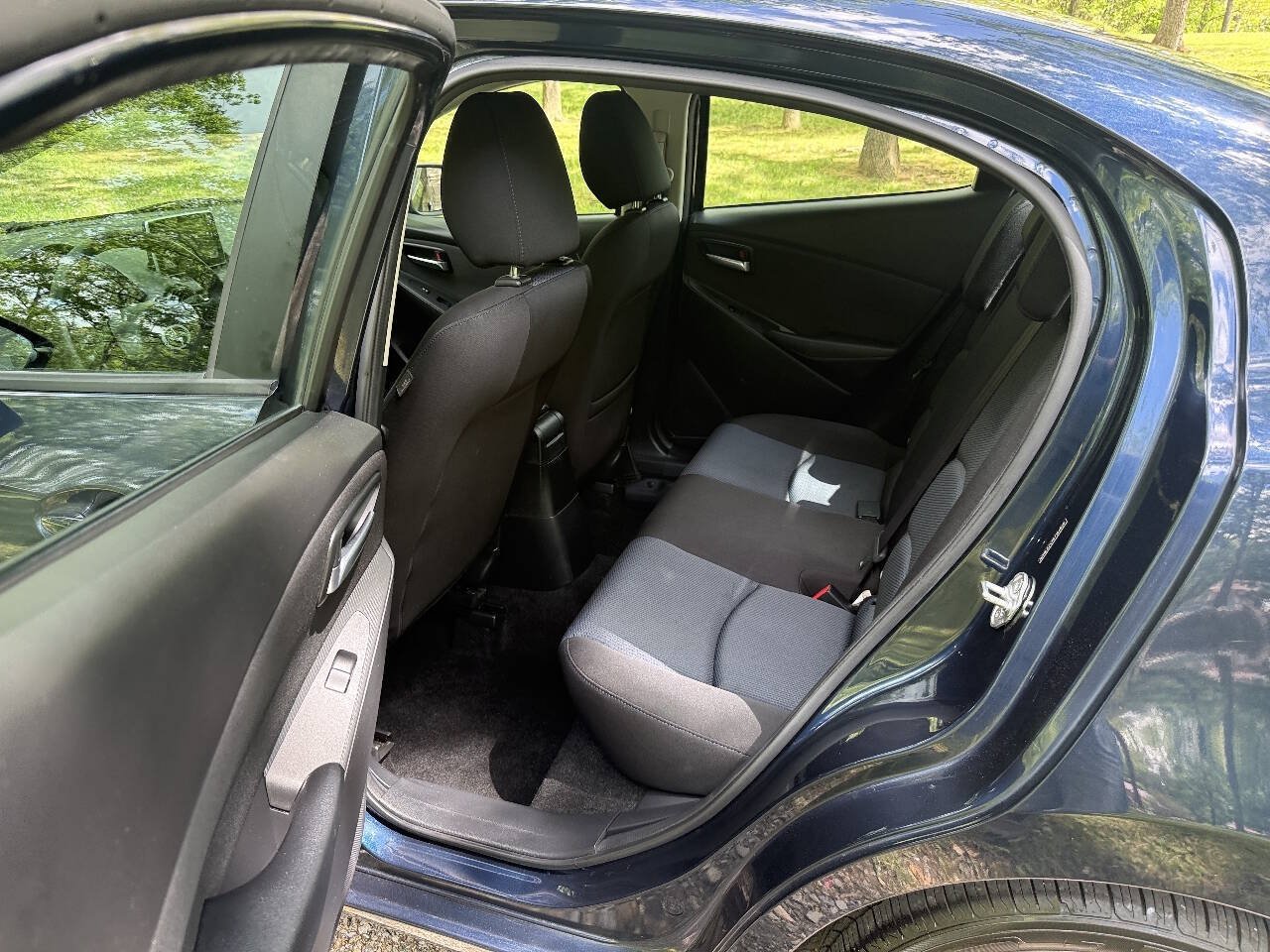 Used 2016 Scion iA FWD image 44