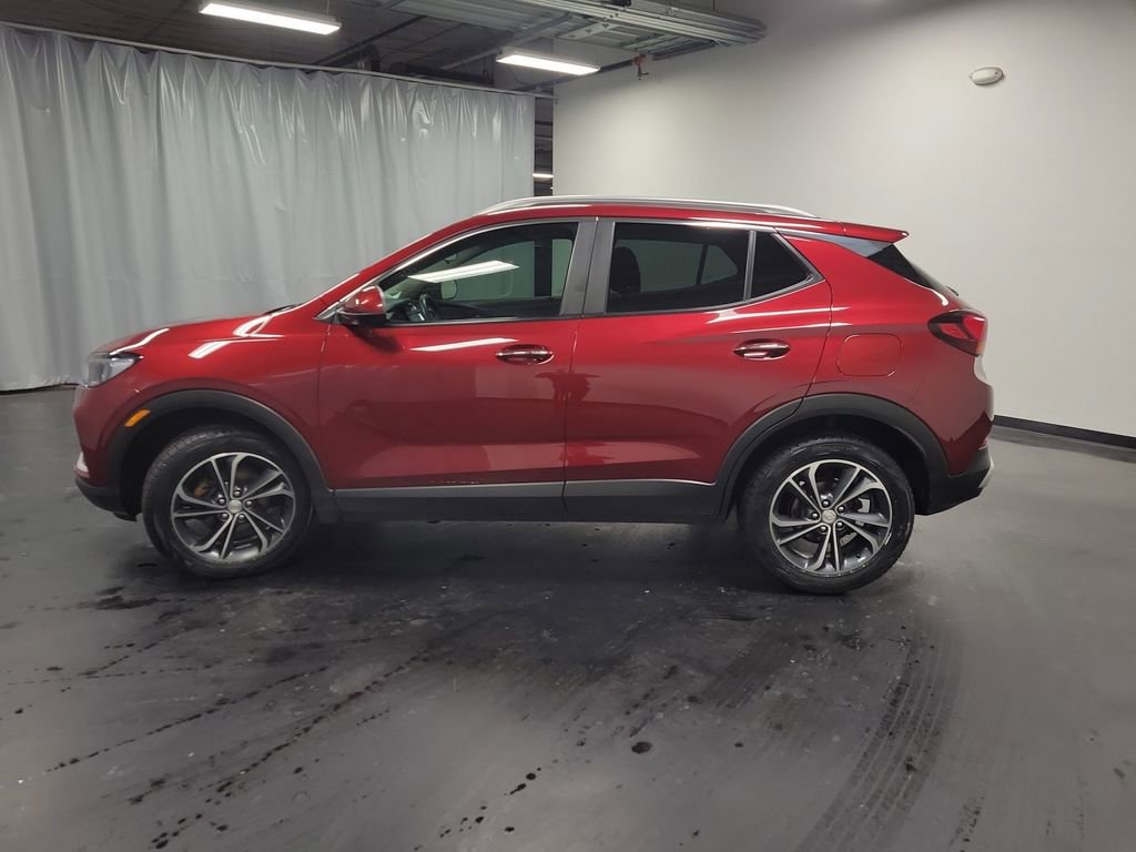 Used 2023 Buick Encore GX Select w/ Safety Package II AWD/4WD image 5