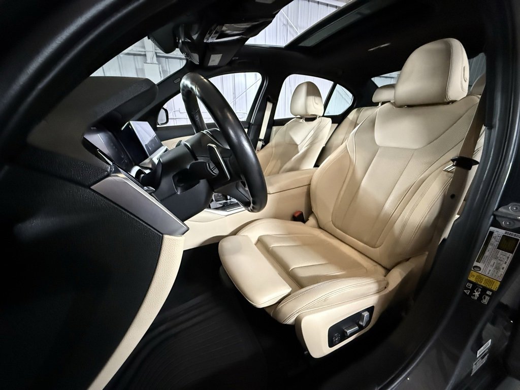 Used 2022 BMW M340i xDrive w/ Driving Assistance Package image 19