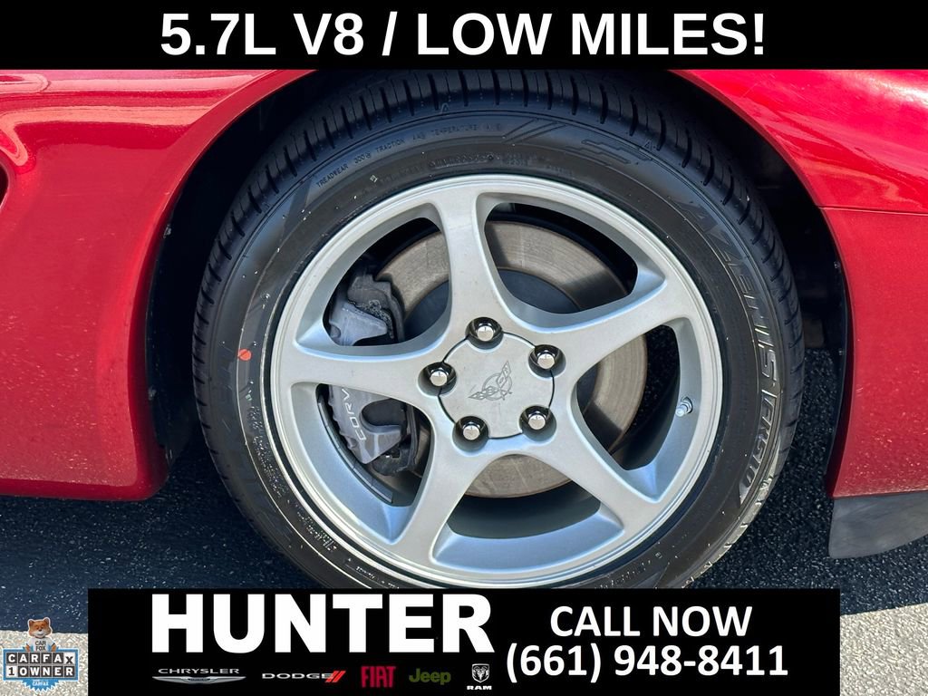 Used 2004 Chevrolet Corvette Coupe image 12