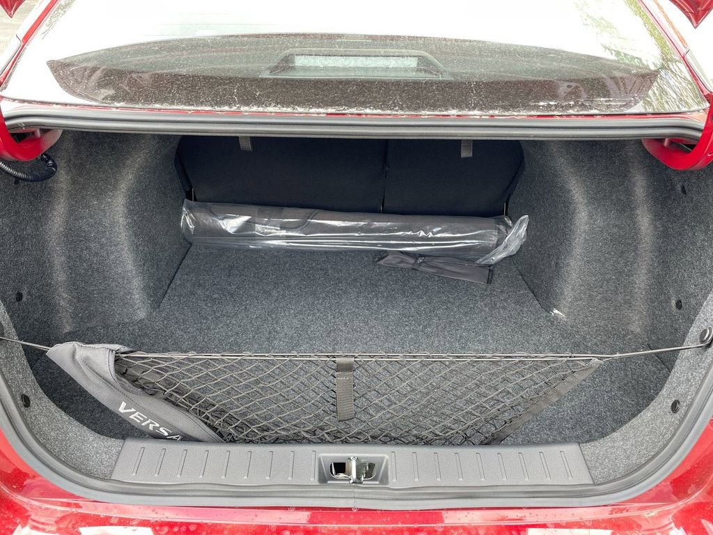 Certified 2025 Nissan Versa SV w/ Trunk Package image 32