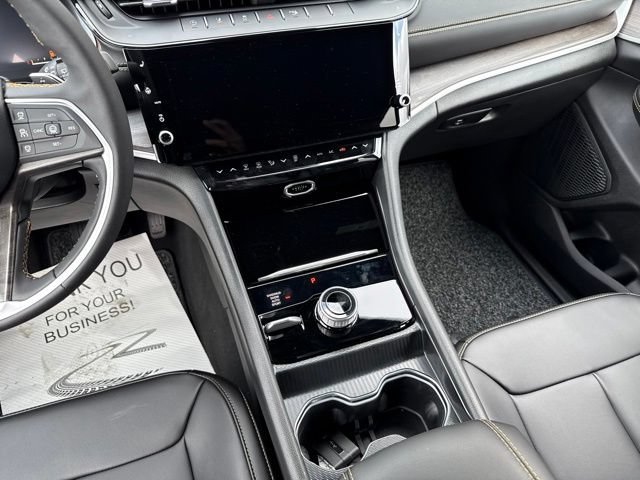 New 2026 Jeep Grand Cherokee Limited AWD/4WD image 15
