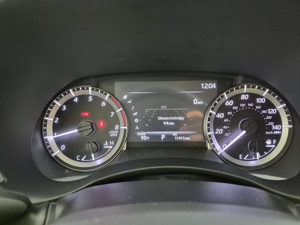 Used 2025 Toyota Highlander XLE FWD image 16