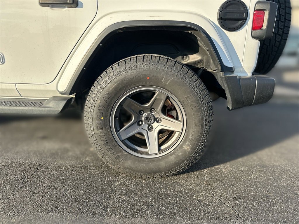 Used 2021 Jeep Wrangler Unlimited Sahara image 18