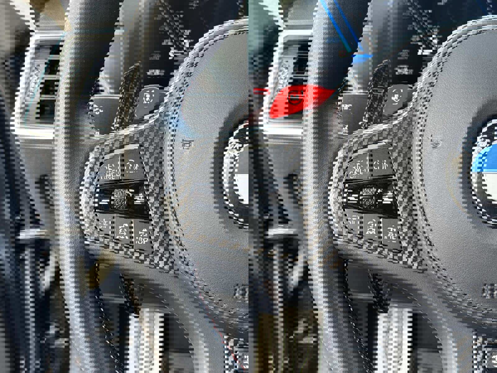 Used 2024 BMW M4 Competition image 26