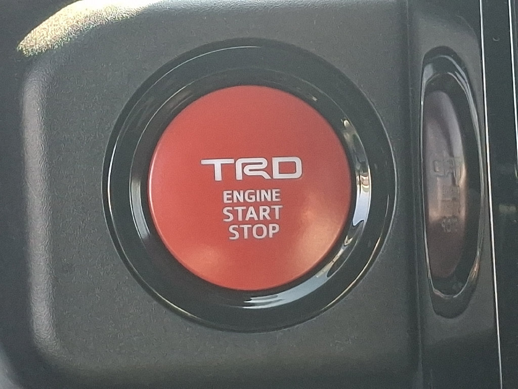 Used 2025 Toyota Tacoma TRD Off-Road w/ TRD Off Road Upgrade Package AWD/4WD image 22