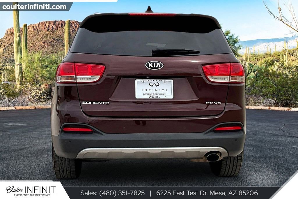 Used 2018 Kia Sorento EX w/ EX Advanced Touring Package image 4