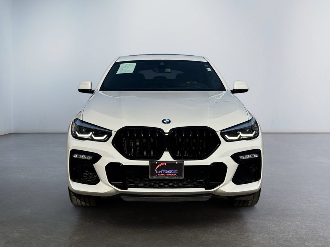 Used 2021 BMW X6 xDrive40i w/ M Sport Package AWD/4WD image 2