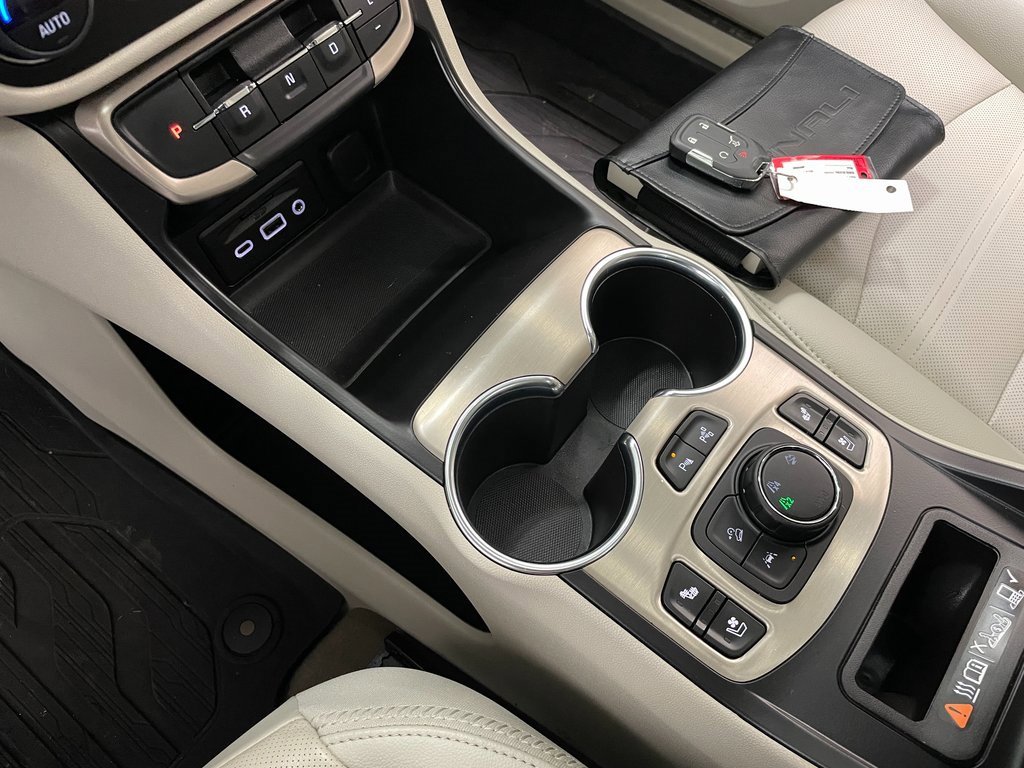 Certified 2024 GMC Terrain Denali w/ Denali Premium Package image 37