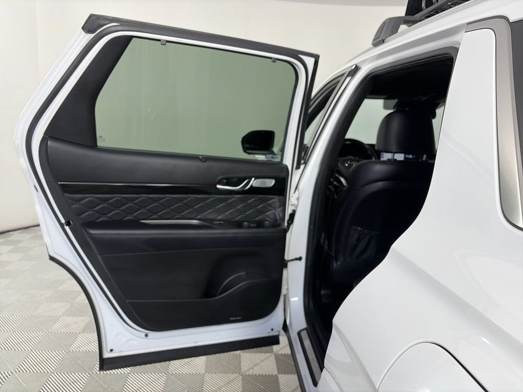 Used 2020 Hyundai Palisade Limited FWD image 12
