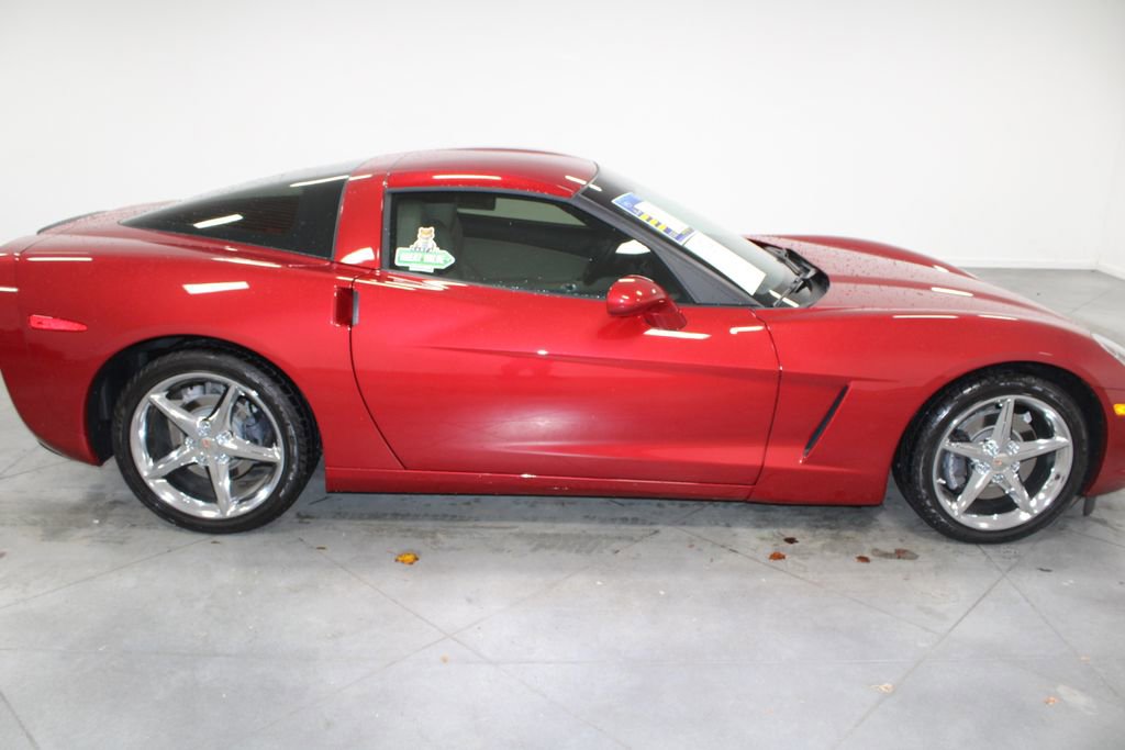 Used 2013 Chevrolet Corvette Coupe w/ 3LT Preferred Equipment Group image 11