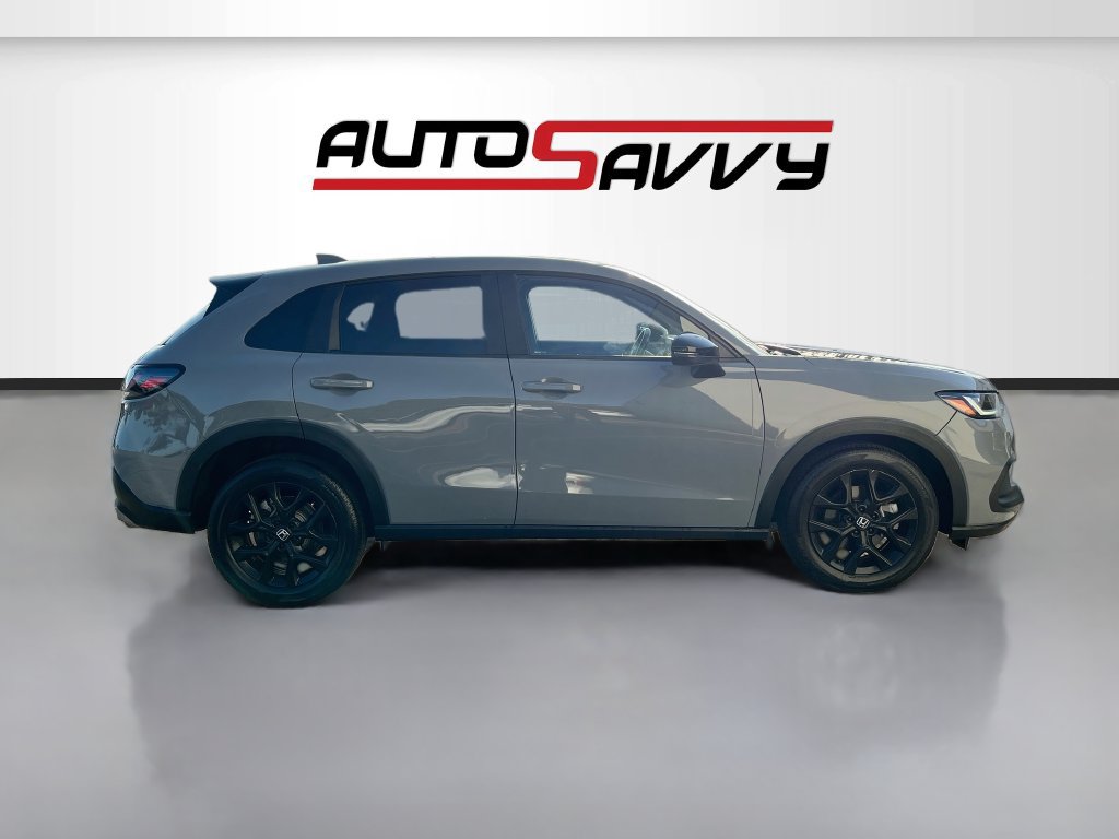 Used 2025 Honda HR-V Sport image 8