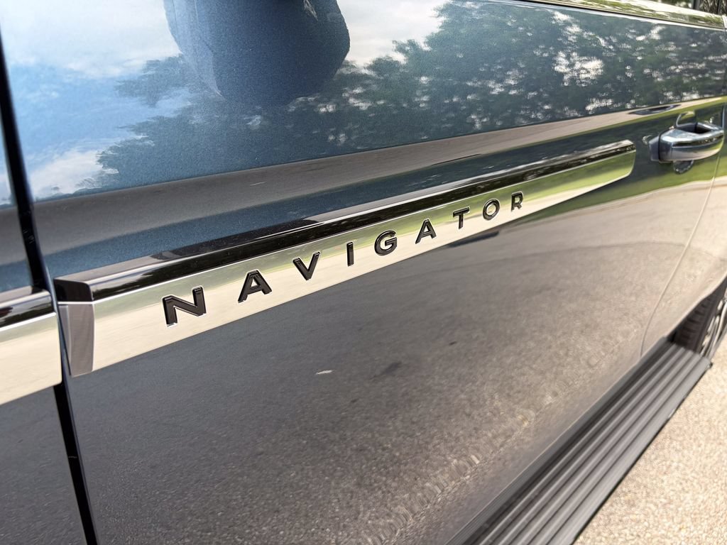 New 2027 Lincoln Navigator Reserve AWD/4WD image 62