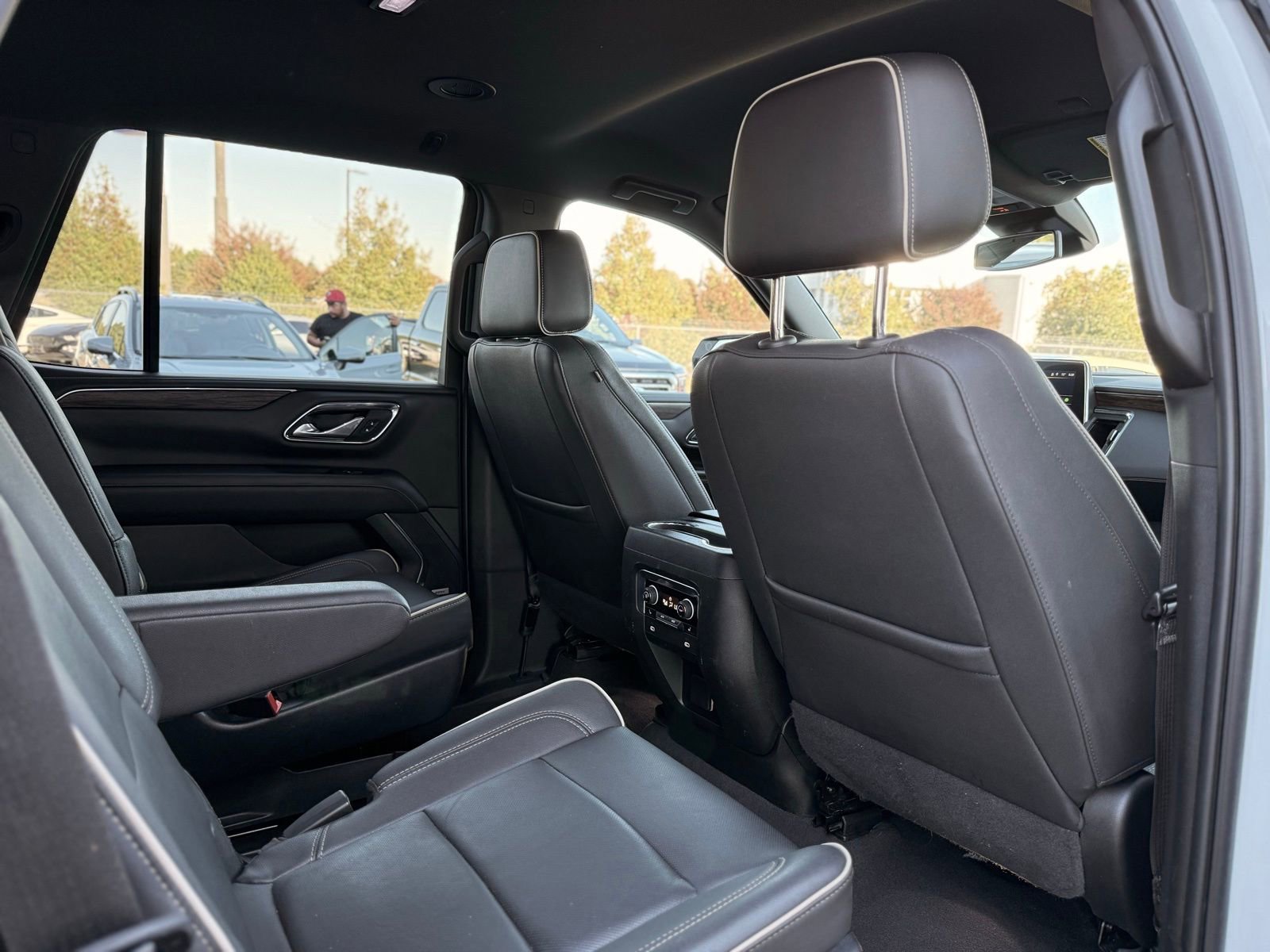 Used 2023 Chevrolet Tahoe Premier image 22