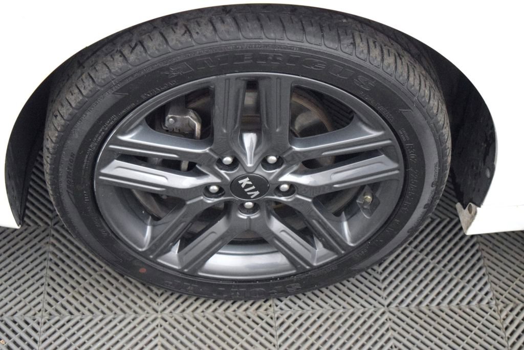 Used 2021 Kia Forte GT-Line image 21