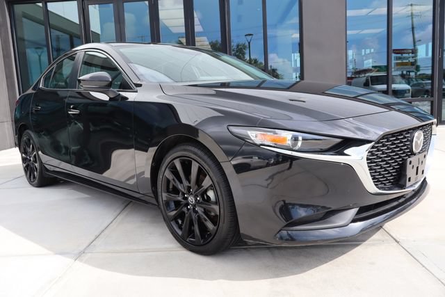 Used 2025 MAZDA MAZDA3 s FWD image 1