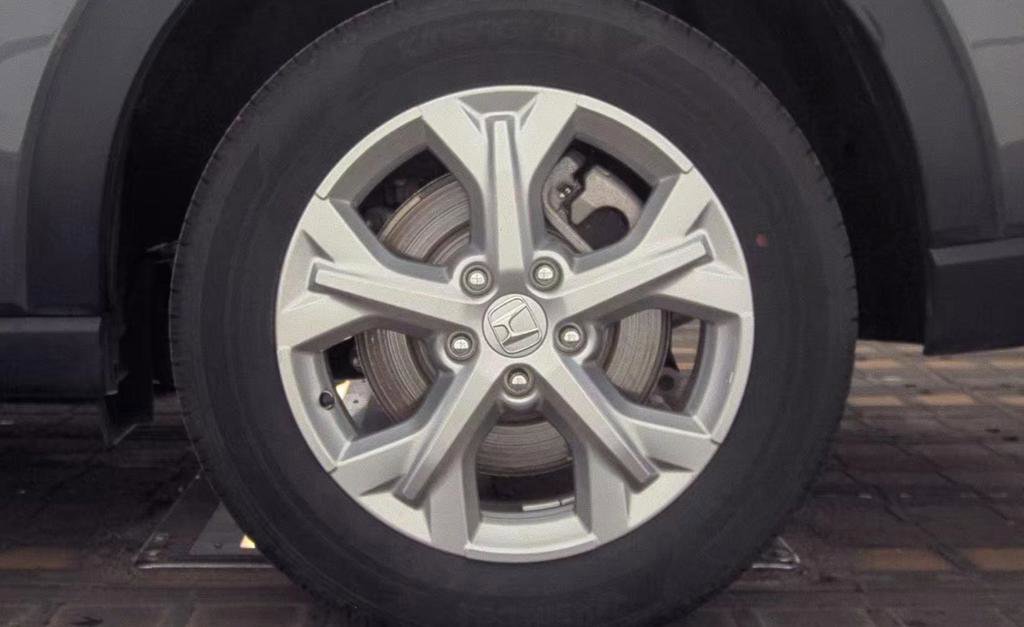 Certified 2025 Honda HR-V LX image 39